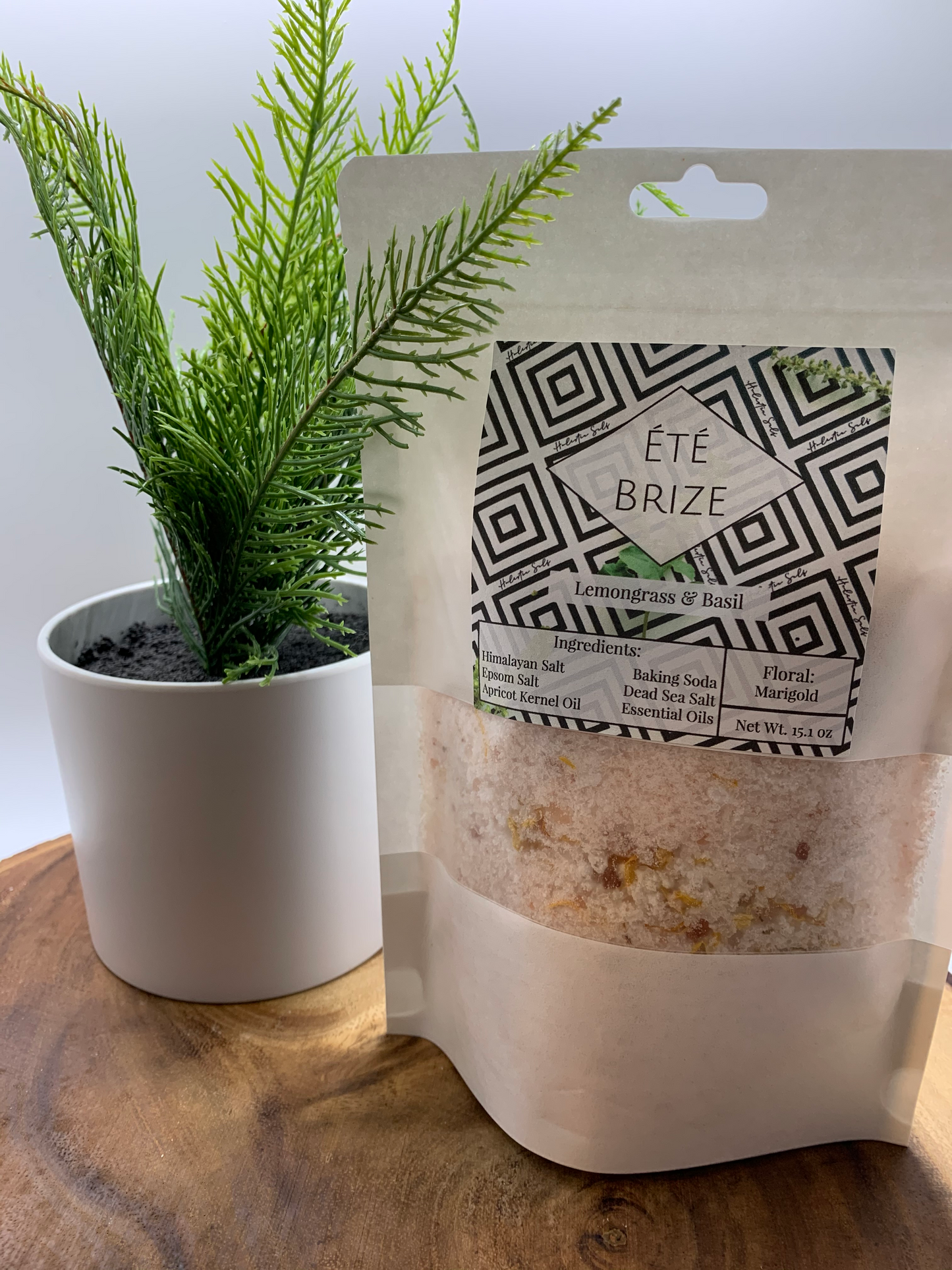 Été Brize (Summer Breeze) Bath Salt- Anxiety Reducer